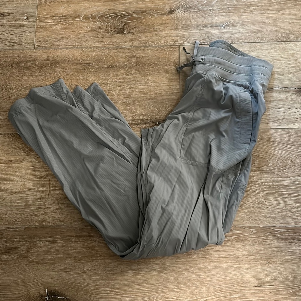 Lululemon pants